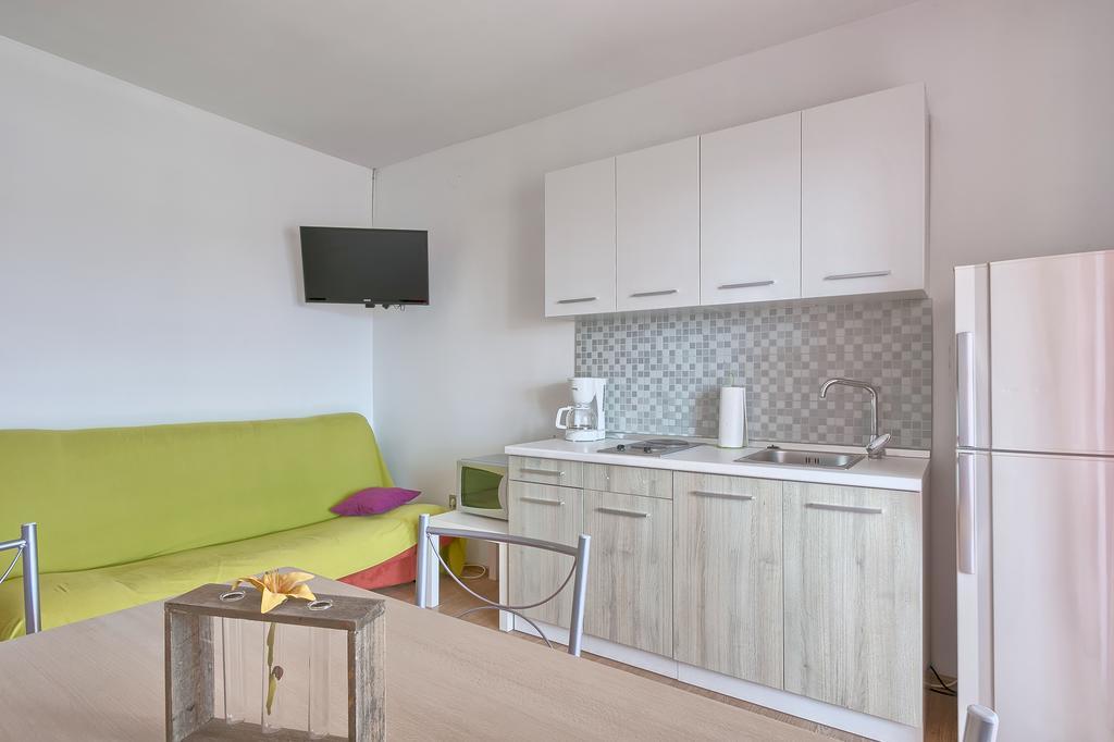 Apartments Veruda Porat Пула Экстерьер фото