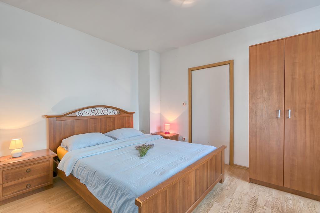 Apartments Veruda Porat Пула Экстерьер фото